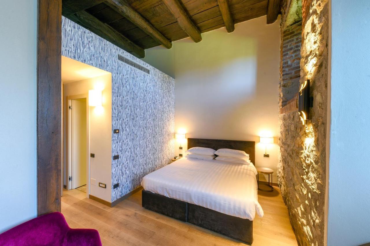 Relais & Spa Castello Di Casiglio Erba Zewnętrze zdjęcie