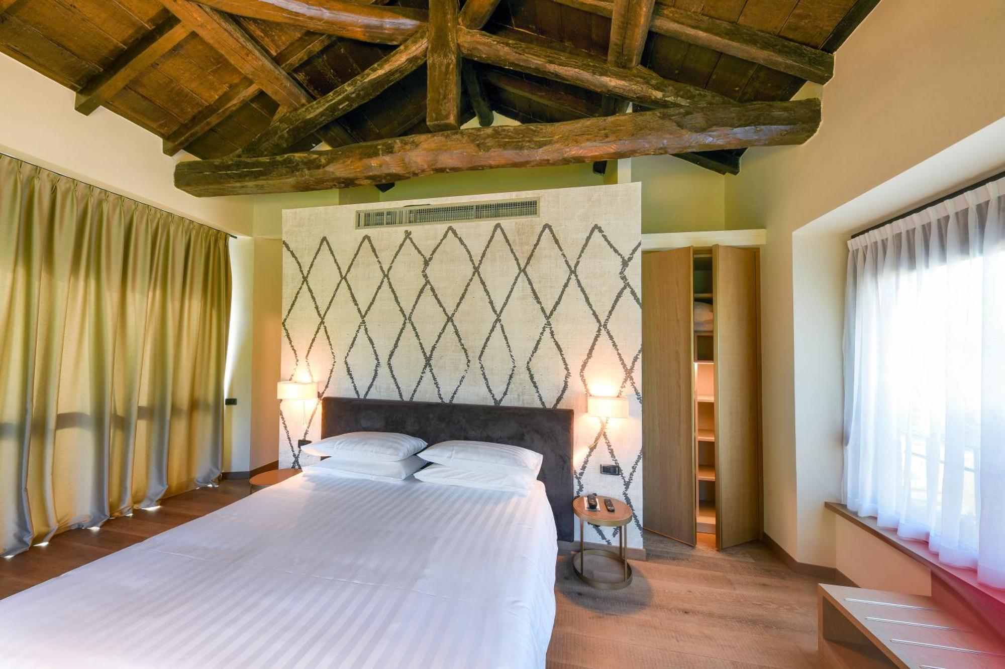 Relais & Spa Castello Di Casiglio Erba Pokój zdjęcie