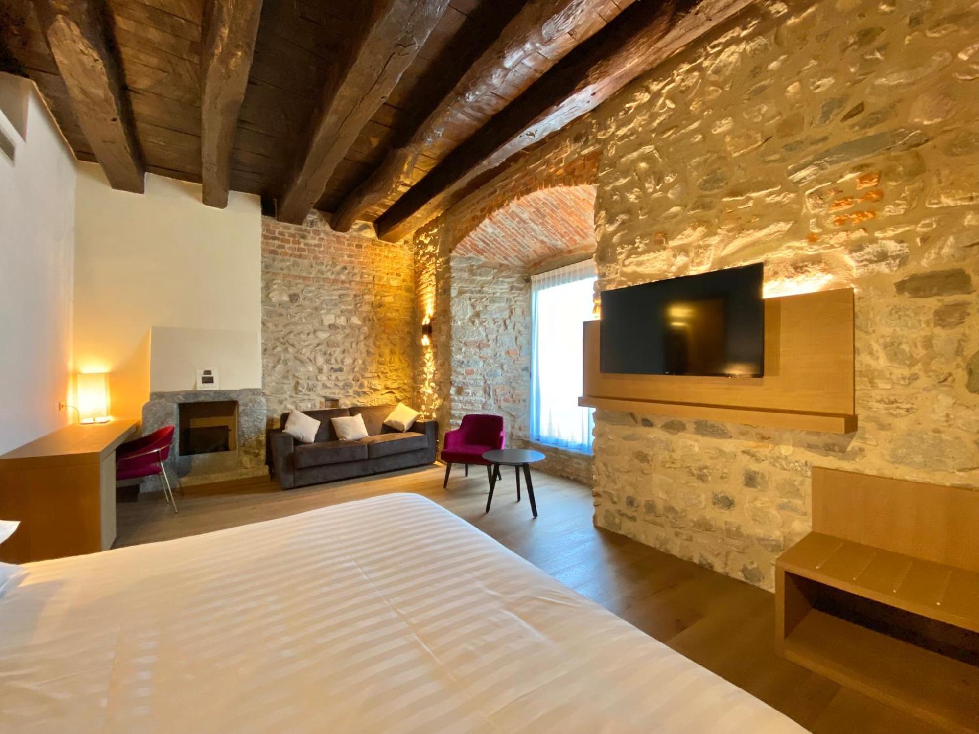 Relais & Spa Castello Di Casiglio Erba Pokój zdjęcie