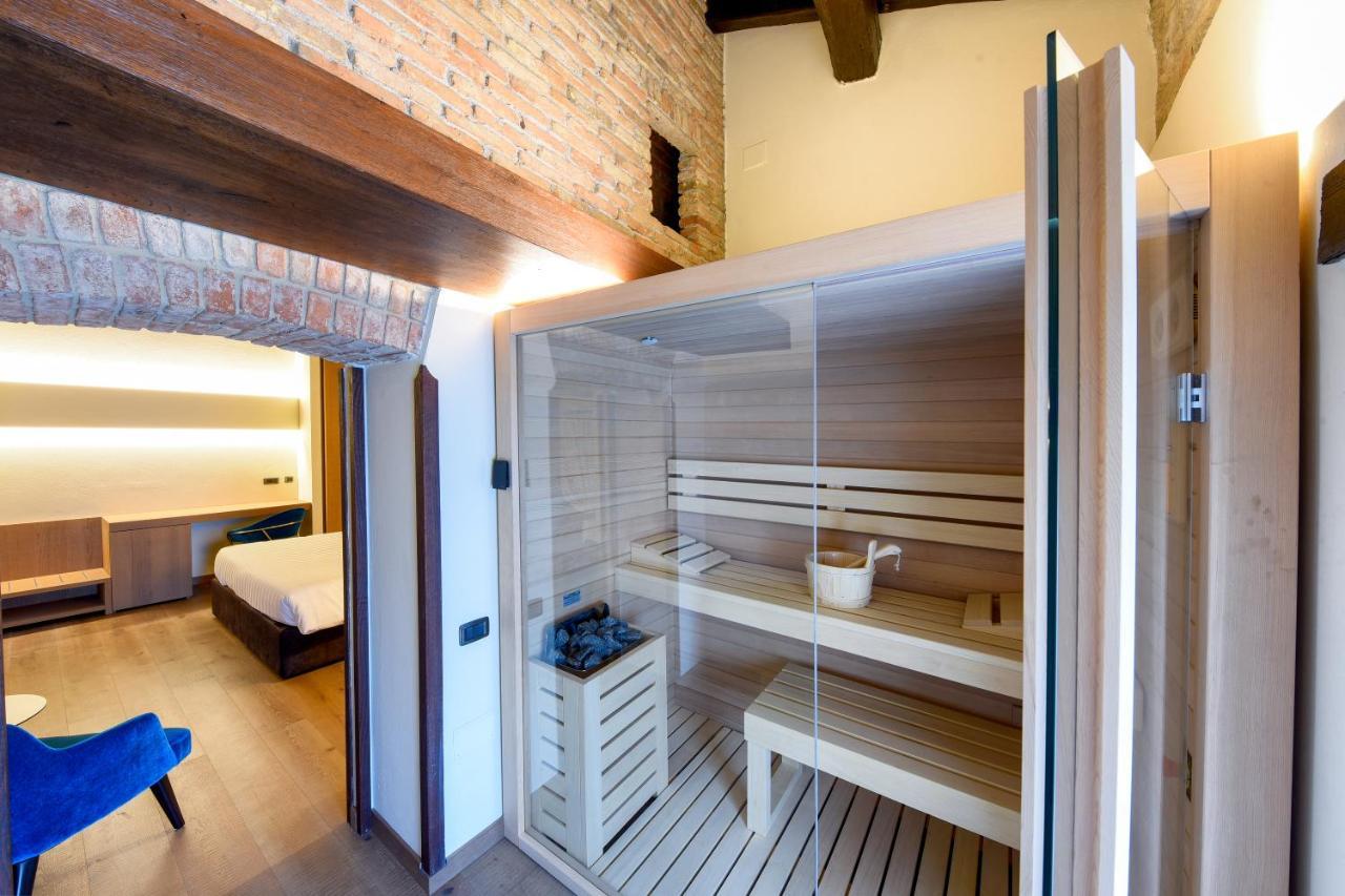Relais & Spa Castello Di Casiglio Erba Zewnętrze zdjęcie